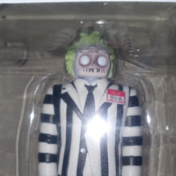 Funko Pop Bob as Beetlejuice with Green Hair - Picture 2 of 10